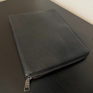 Pebbled Leather Coach Portfolio